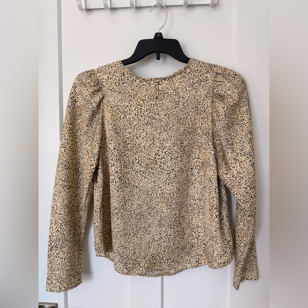 H&M Cream and Black Patterned Blouse